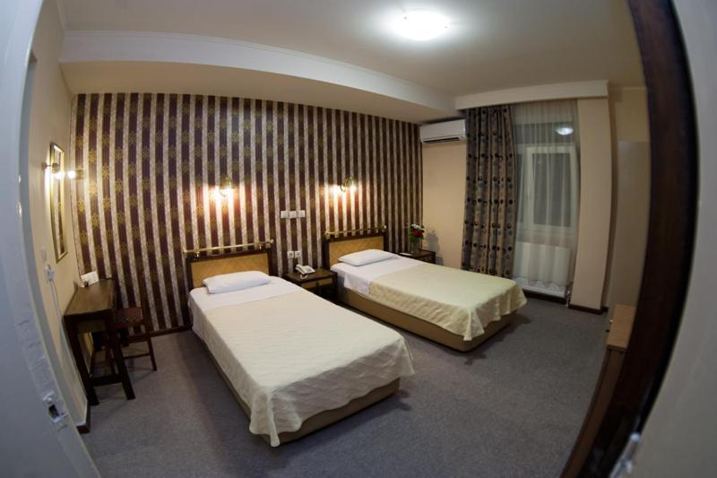 Olympos Hotel Комотини Номер фото