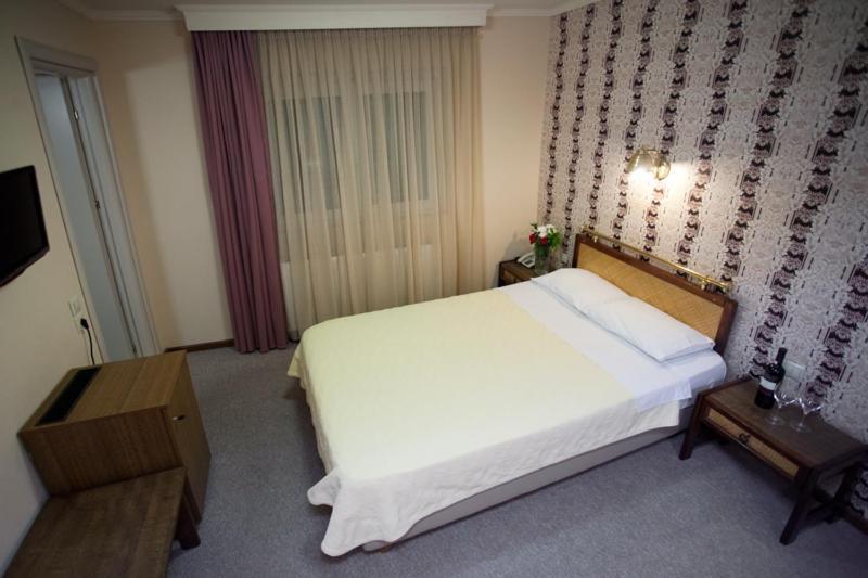 Olympos Hotel Комотини Номер фото